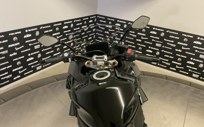 2027 SUZUKI GSX-S1000GT+ - 81050S