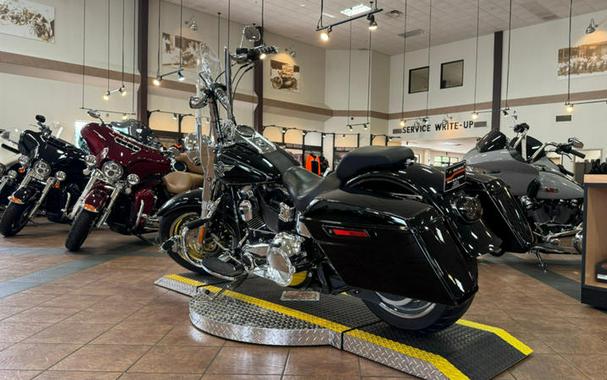 2014 Harley-Davidson® FLSTF - Softail® Fat Boy®