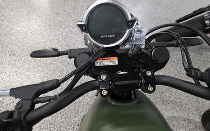 2024 Moto Guzzi V7 Stone