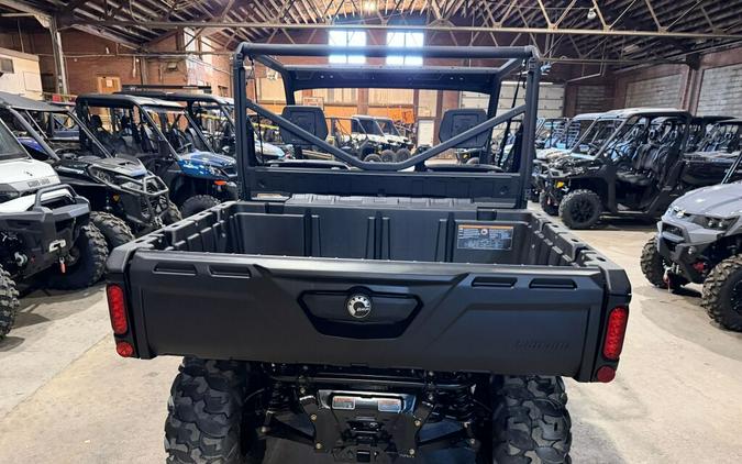 2026 Can-Am Defender DPS HD7