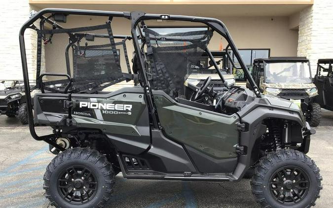 2024 Honda® Pioneer 1000-5 Deluxe