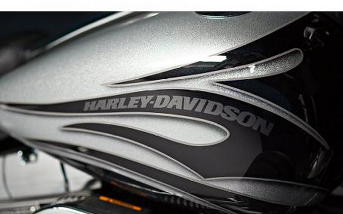 2015 Harley-Davidson Street Glide® CVO™ Street Glide®