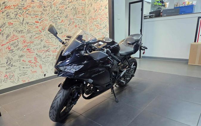 2025 Kawasaki Ninja ZX-4R ABS