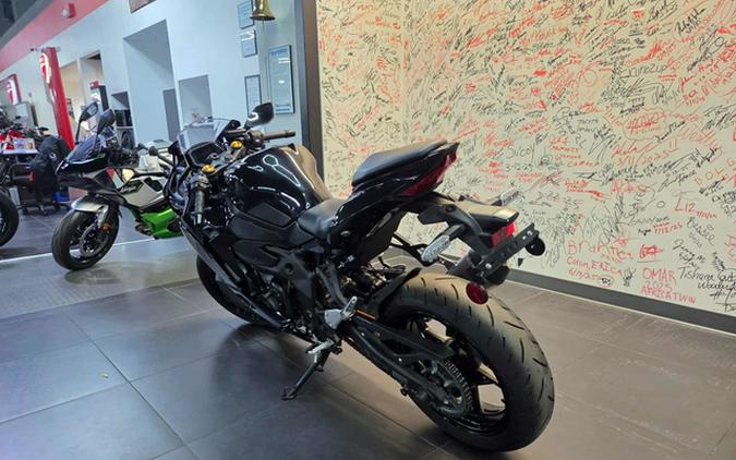 2025 Kawasaki Ninja ZX-4R ABS