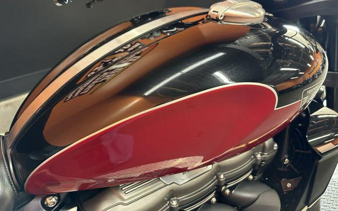 2025 Triumph Rocket 3 Storm GT Sapphire Black/Carnival Red