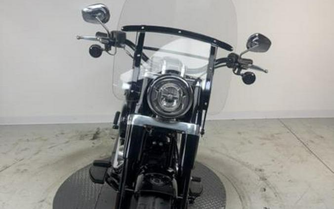 2021 Harley-Davidson® FLSL - Softail Slim®