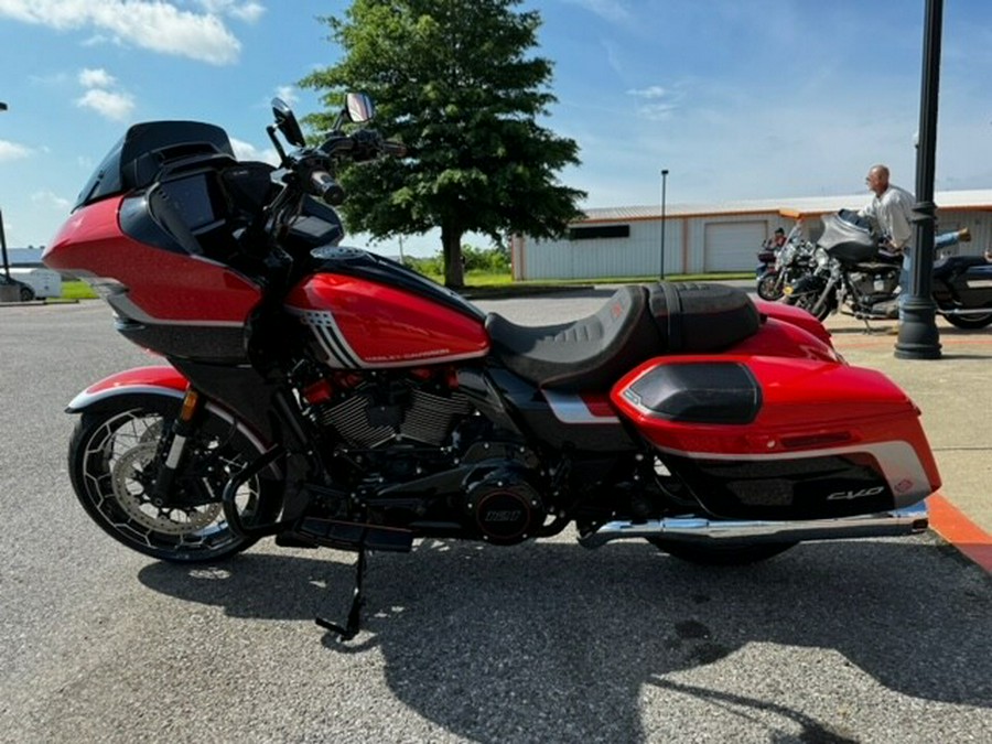 2024 Harley-Davidson CVO™ Road Glide Legendary Orange