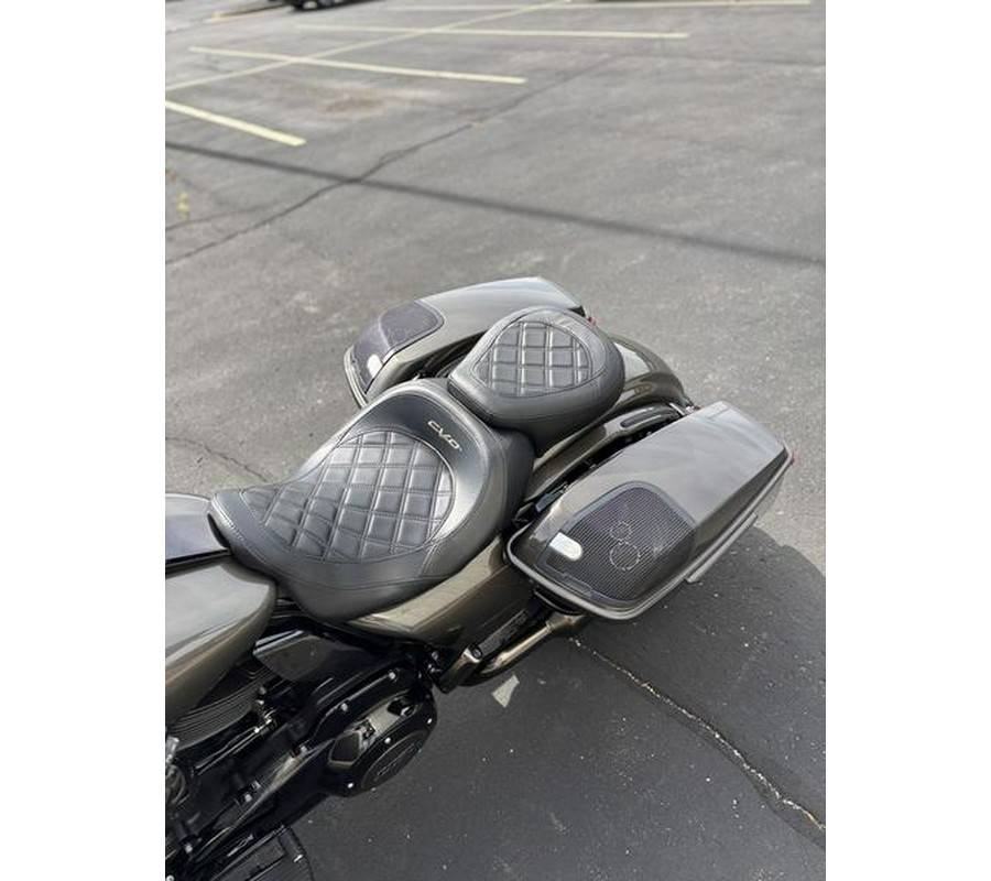 2021 Harley-Davidson® FLTRXSE - CVO™ Road Glide®