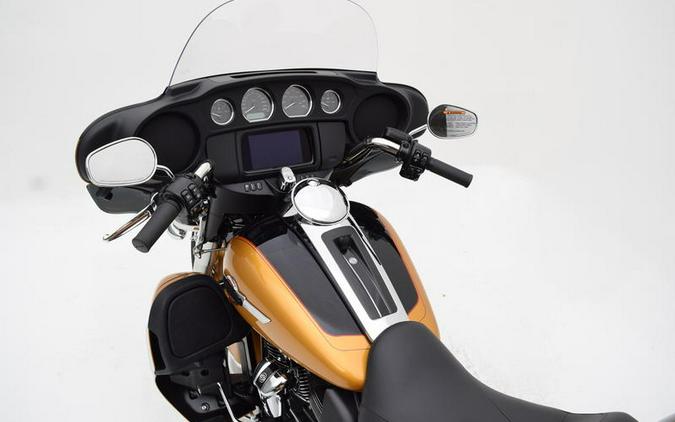 2023 Harley-Davidson® FLHTCUTG - Tri Glide® Ultra