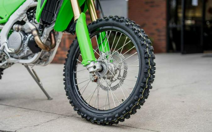 2024 Kawasaki KX450 First Look [9 Fast Facts, Specs, Photos]