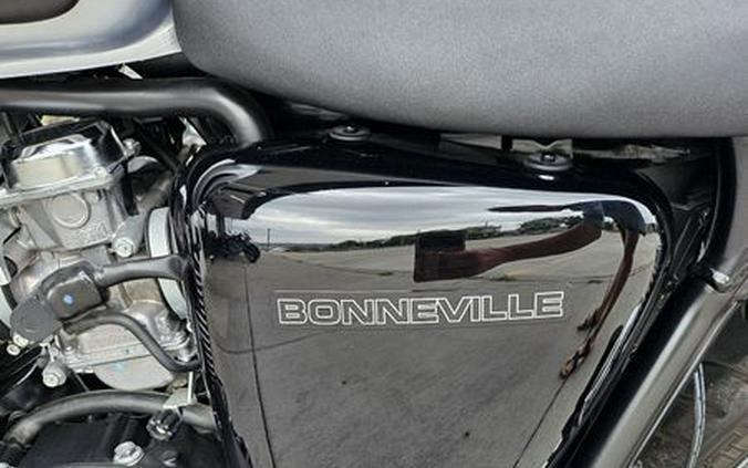 2014 Triumph BONNEVILLE