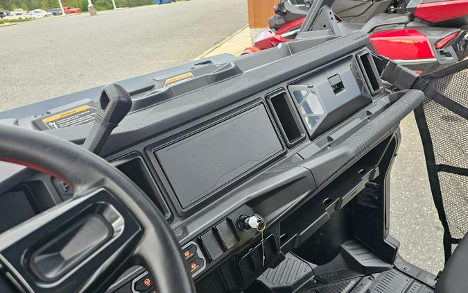 2026 Can-Am Defender MAX XT HD11