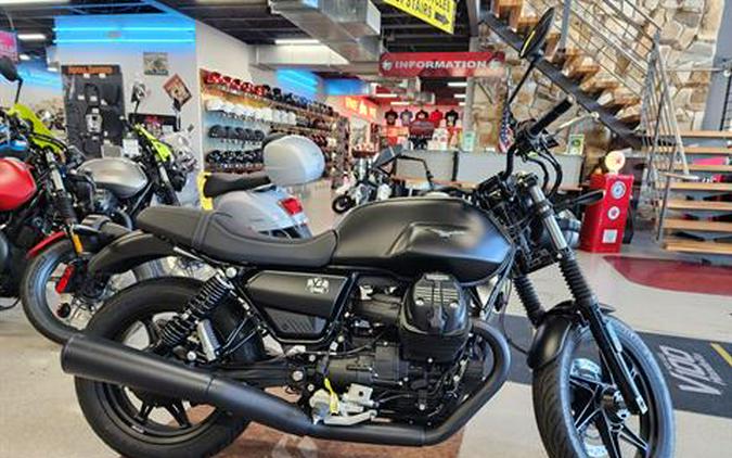 2024 Moto Guzzi V7 Stone