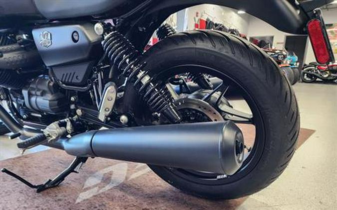 2024 Moto Guzzi V7 Stone