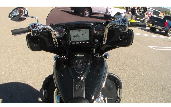 2021 CHIEFTAIN LIMITED, BLK PEARL, 49ST Limited - Indian Motorcycle