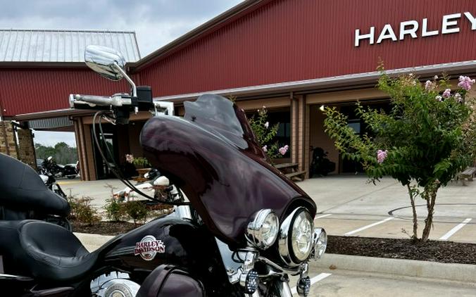 2007 Harley-Davidson Electra Glide® Ultra Classic® Black Cherry