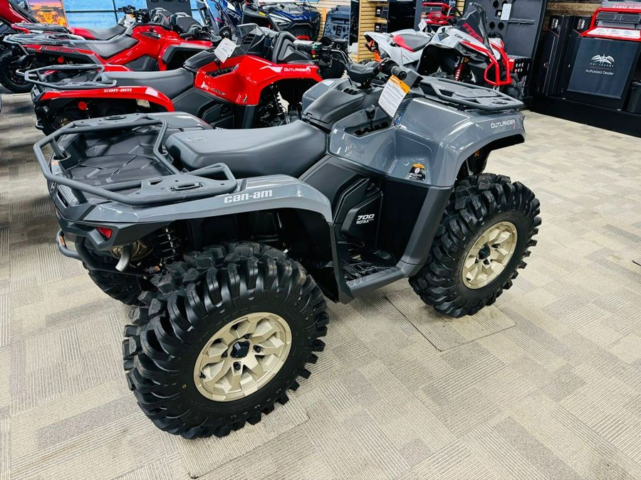 2024 Can-Am Outlander DPS 700