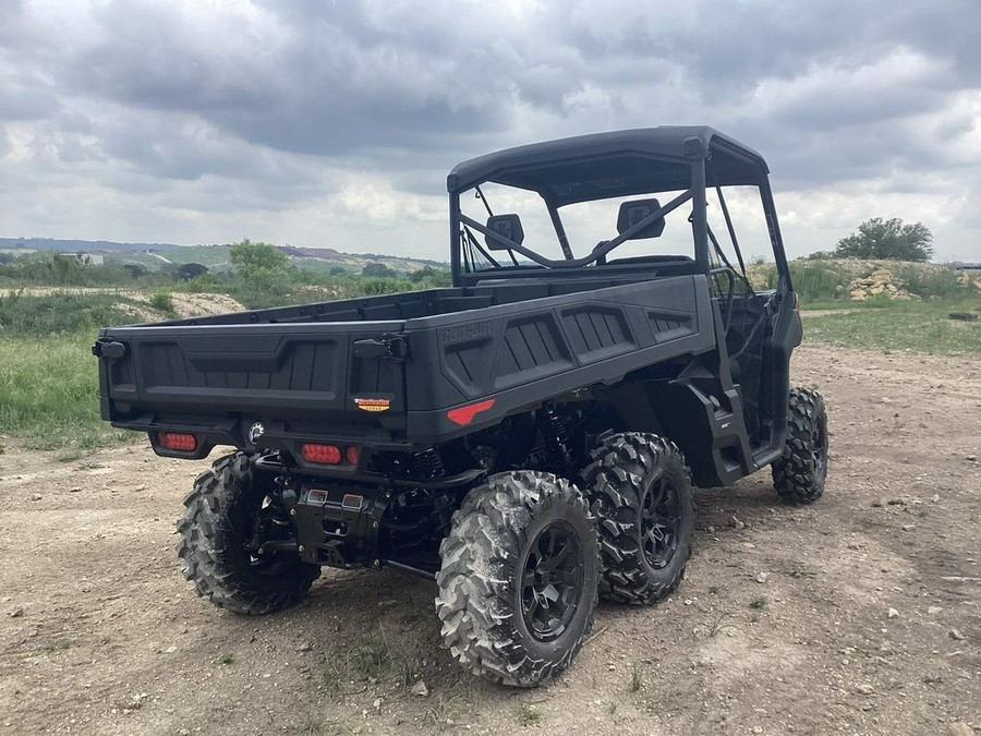 2024 Can-Am® Defender 6x6 XT HD10