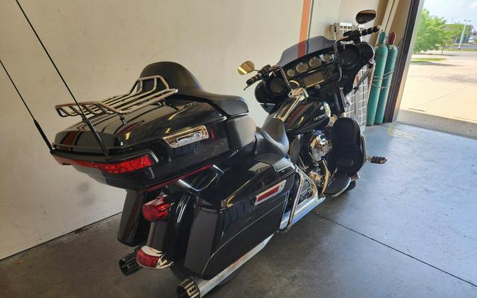 2015 Electra Glide Ultra Limited BLACK FLHTK