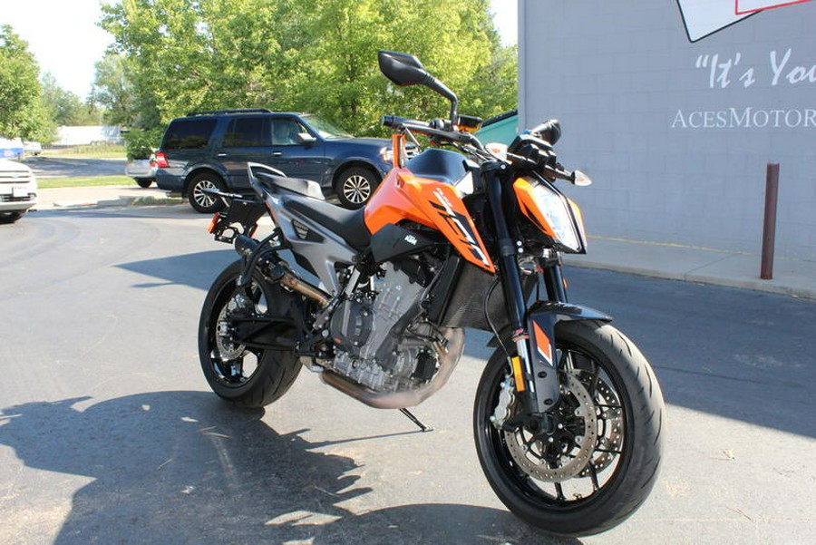 2023 KTM 790 Duke