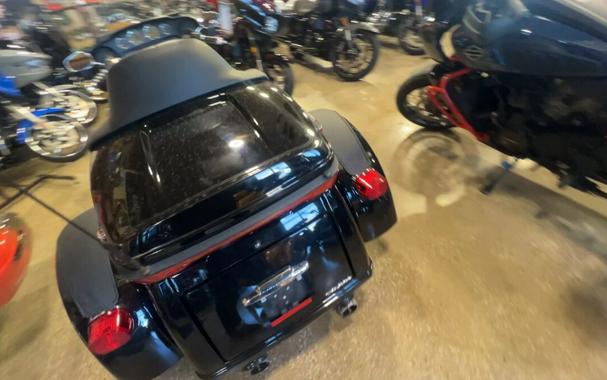 2018 Harley-Davidson Tri Glide Ultra