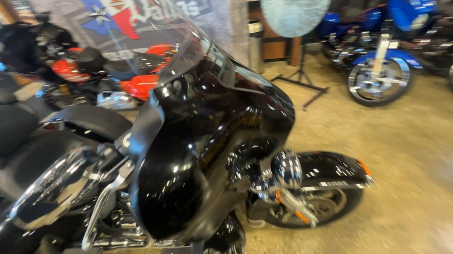 2018 Harley-Davidson Tri Glide Ultra