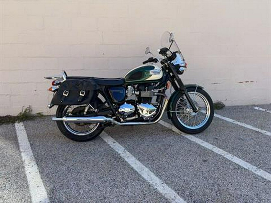 2011 Triumph Bonneville T100