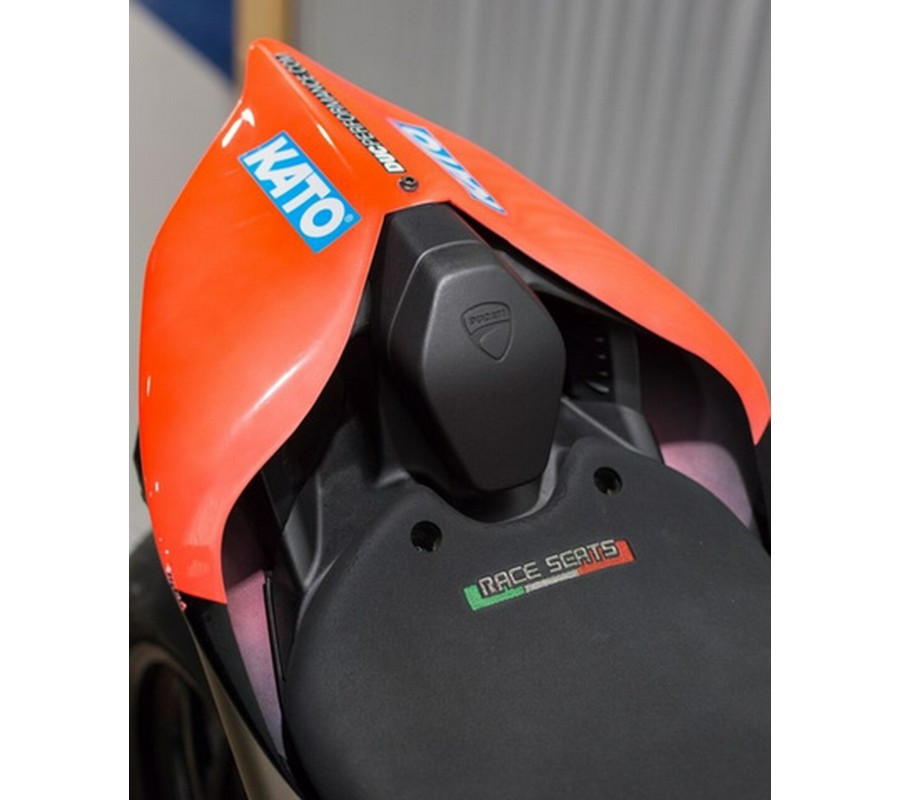 2022 Ducati Panigale V2 Ducati Red