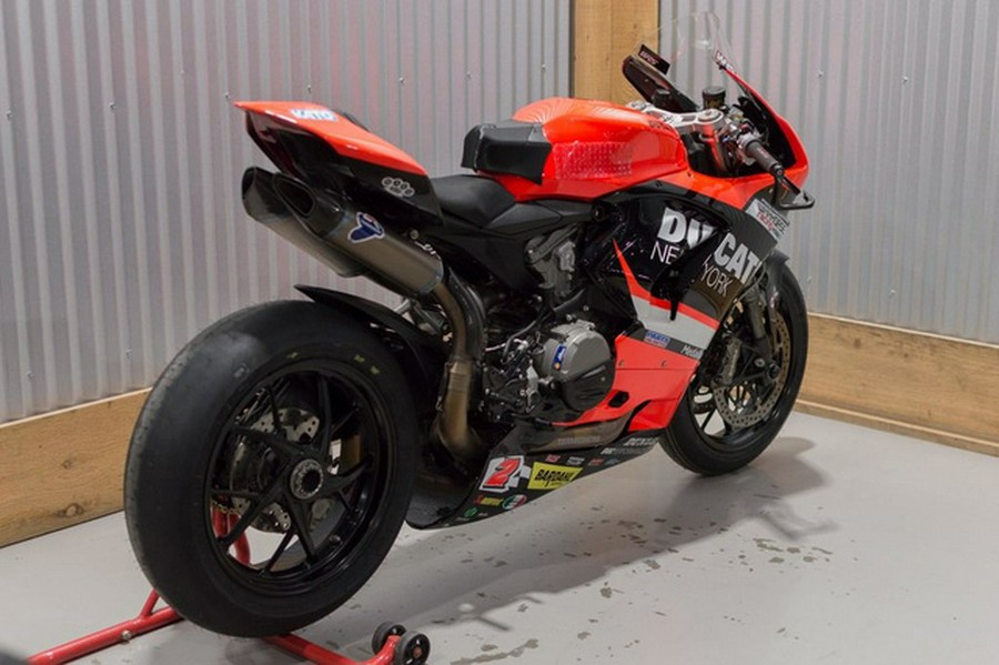 2022 Ducati Panigale V2 Ducati Red