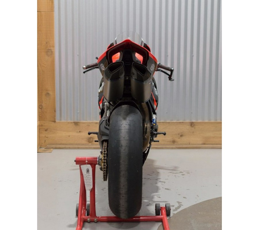 2022 Ducati Panigale V2 Ducati Red