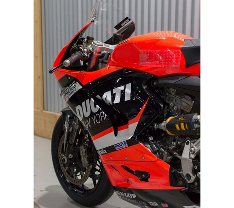 2022 Ducati Panigale V2 Ducati Red