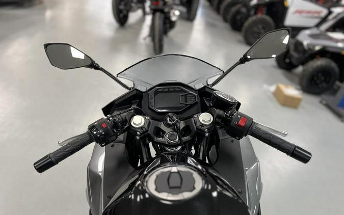 2025 Kawasaki Ninja® 500 ABS Metallic Flat Spark Black/Metallic Spark Black