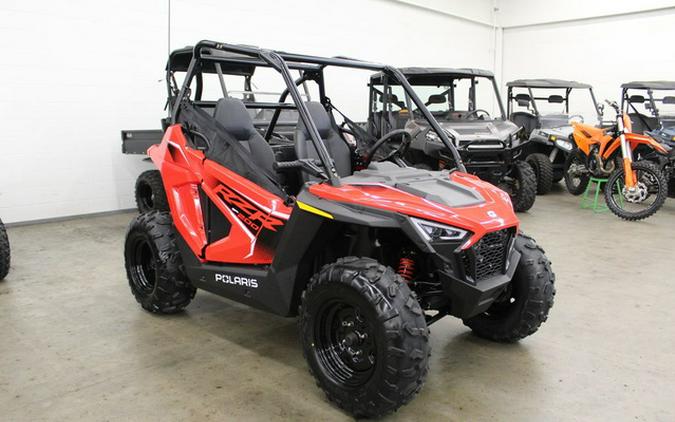 2026 Polaris RZR 200 EFI EFI INDY RED