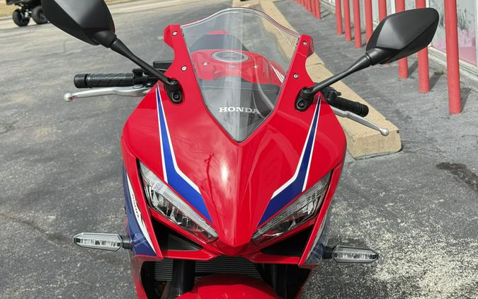 2026 Honda CBR650R E-Clutch Grand Prix Red - 203190