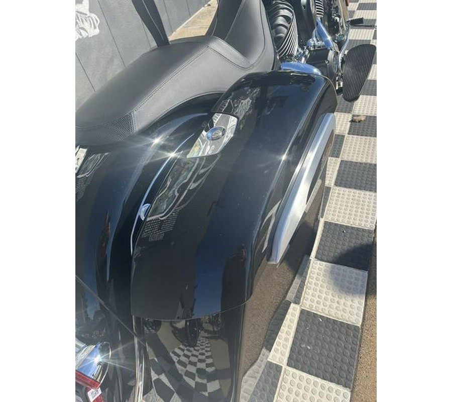 2024 Indian Motorcycle® Chieftain® Black Metallic