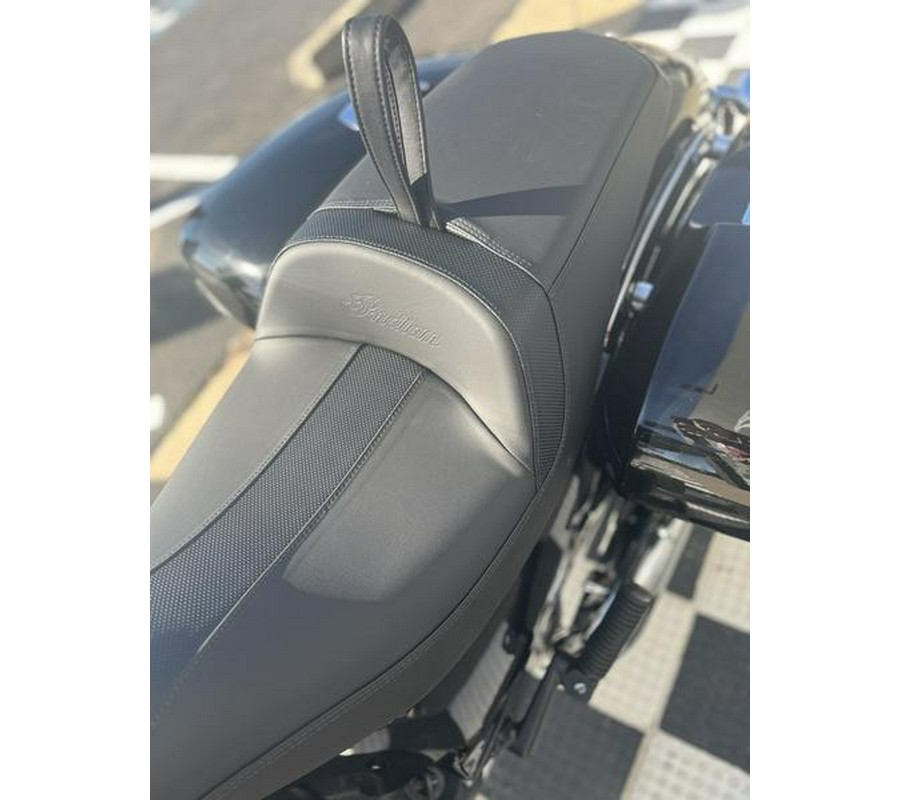 2024 Indian Motorcycle® Chieftain® Black Metallic