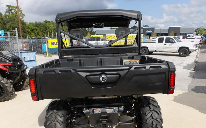 2024 Can-Am™ Defender XT HD10