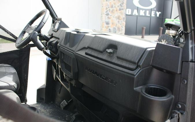 2026 Polaris® R26TAE99AK