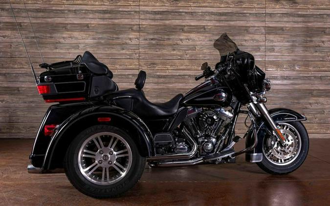 2011 FLHTCUTG - Tri Glide® Ultra Classic® - Harley-Davidson®