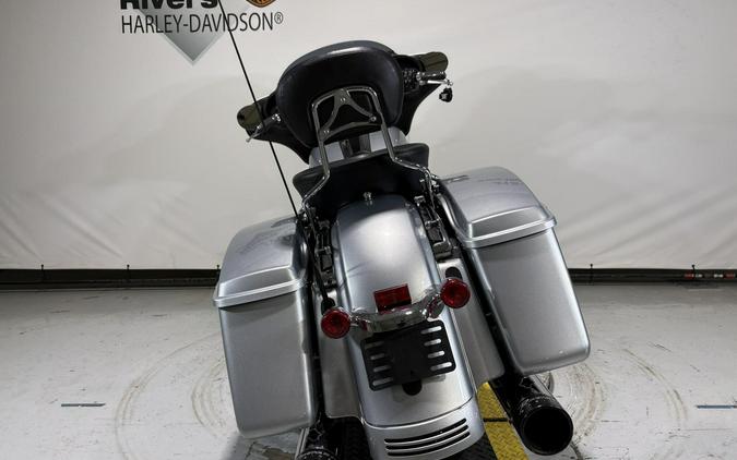 2014 Harley-Davidson® Street Glide® Brilliant Silver