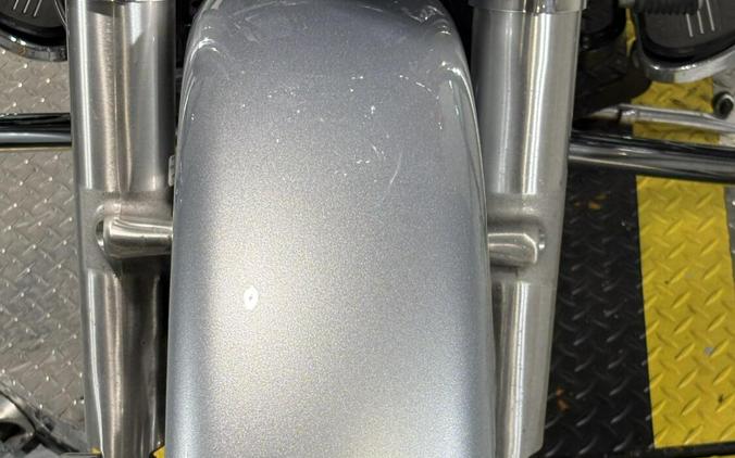2014 Harley-Davidson® Street Glide® Brilliant Silver