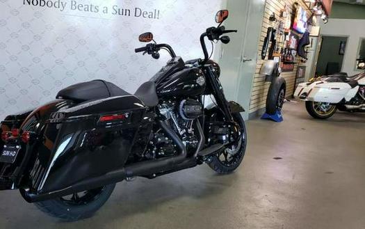 2025 Harley-Davidson® FLHRXS - Road King® Special