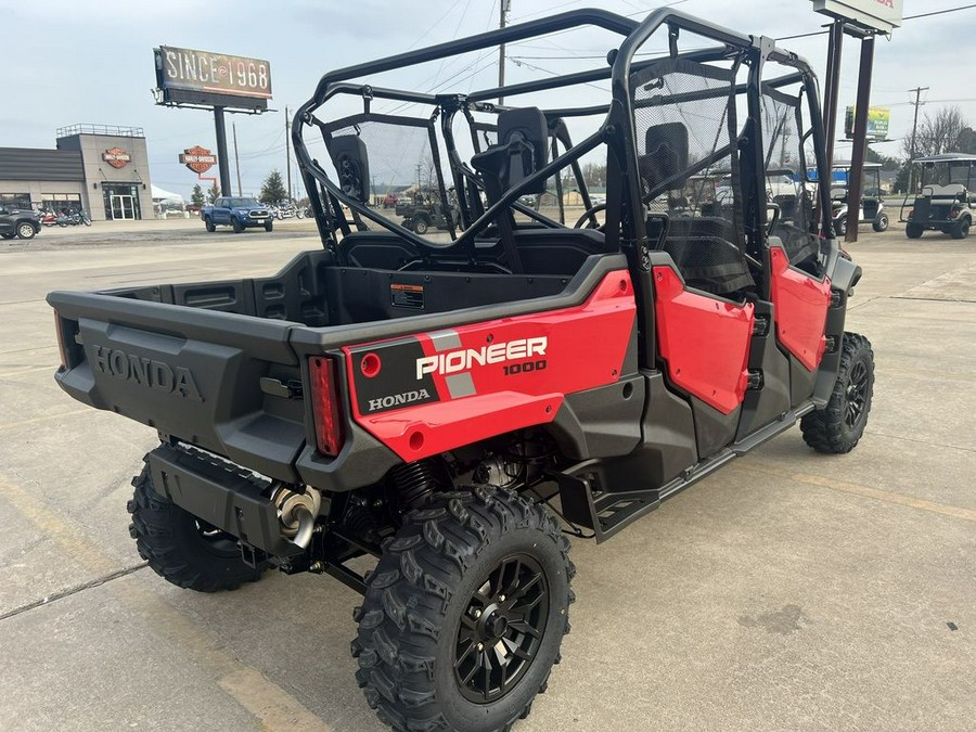 2024 Honda® Pioneer 1000-6 Deluxe Crew