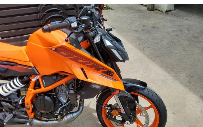 2024 KTM 390 DUKE