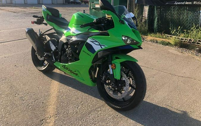 2026 Kawasaki NINJA ZX-6R ABS