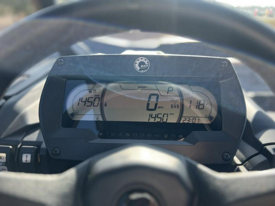 2026 Can-Am® Commander MAX XT-P