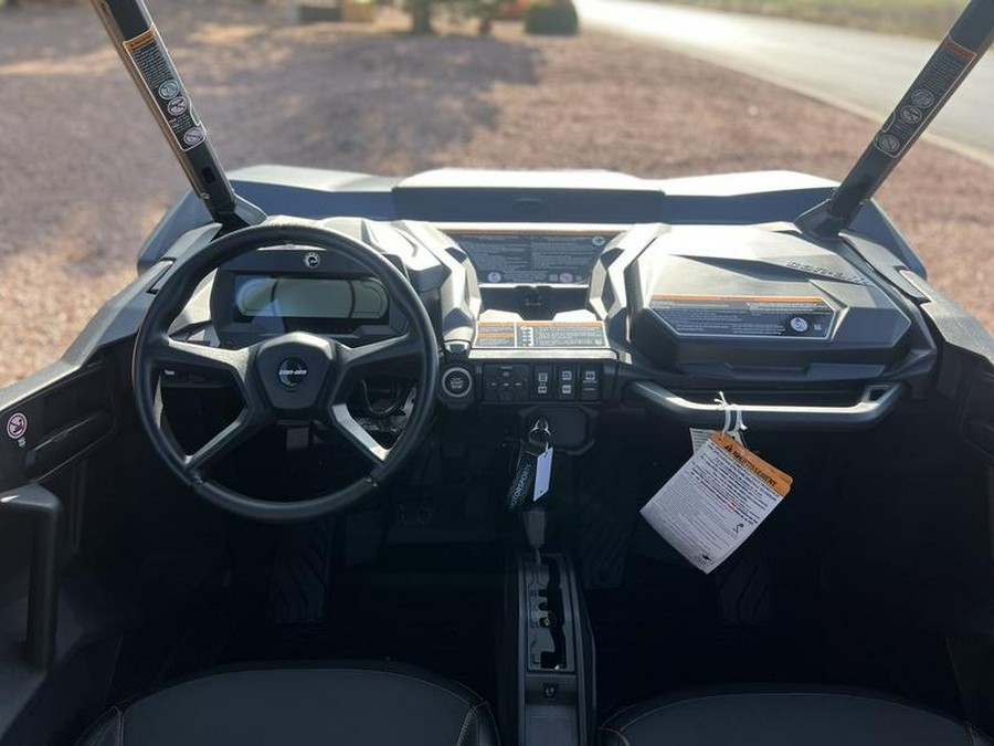 2026 Can-Am® Commander MAX XT-P