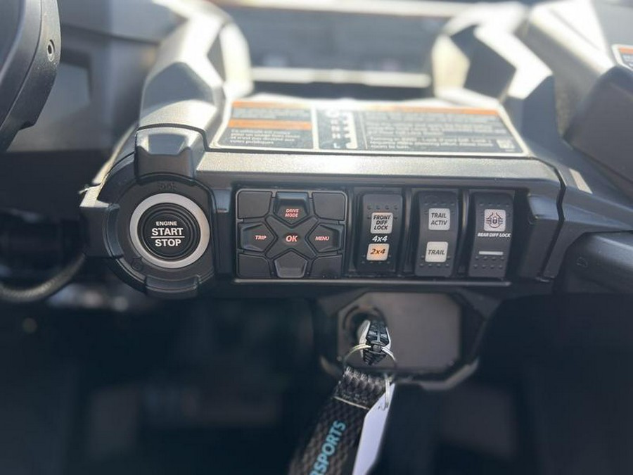 2026 Can-Am® Commander MAX XT-P