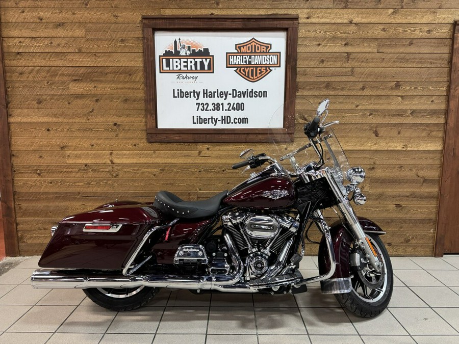 2018 Harley-Davidson® Road King® Twisted Cherry FLHR