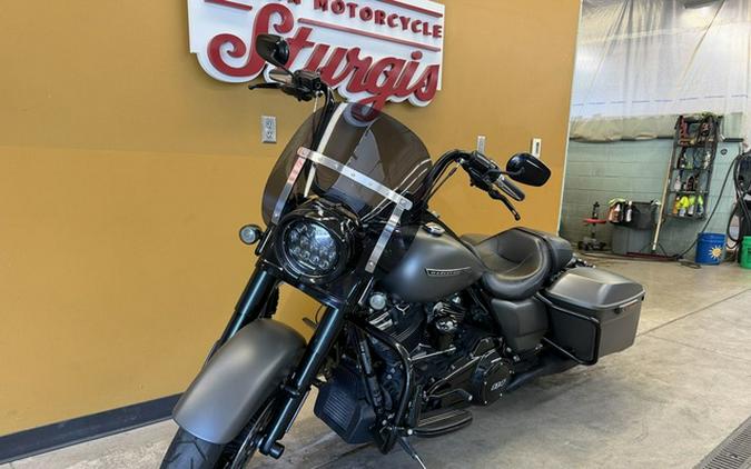 2018 Harley-Davidson FLHRXS - Road King Special